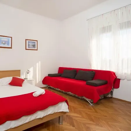 Apartman King's View Split