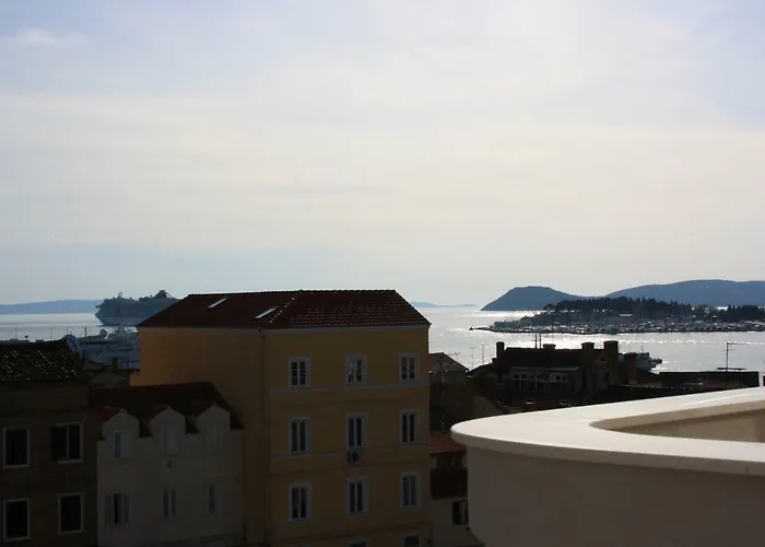 Apartamento King's View Split