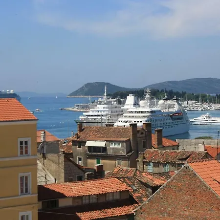 Apartament King's View Split